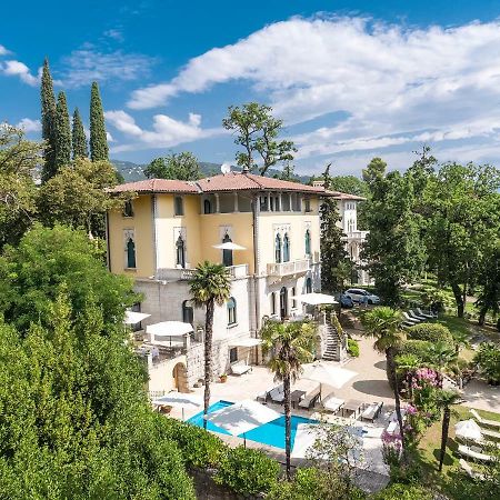 Hotel Villa Astra Laurana Esterno foto