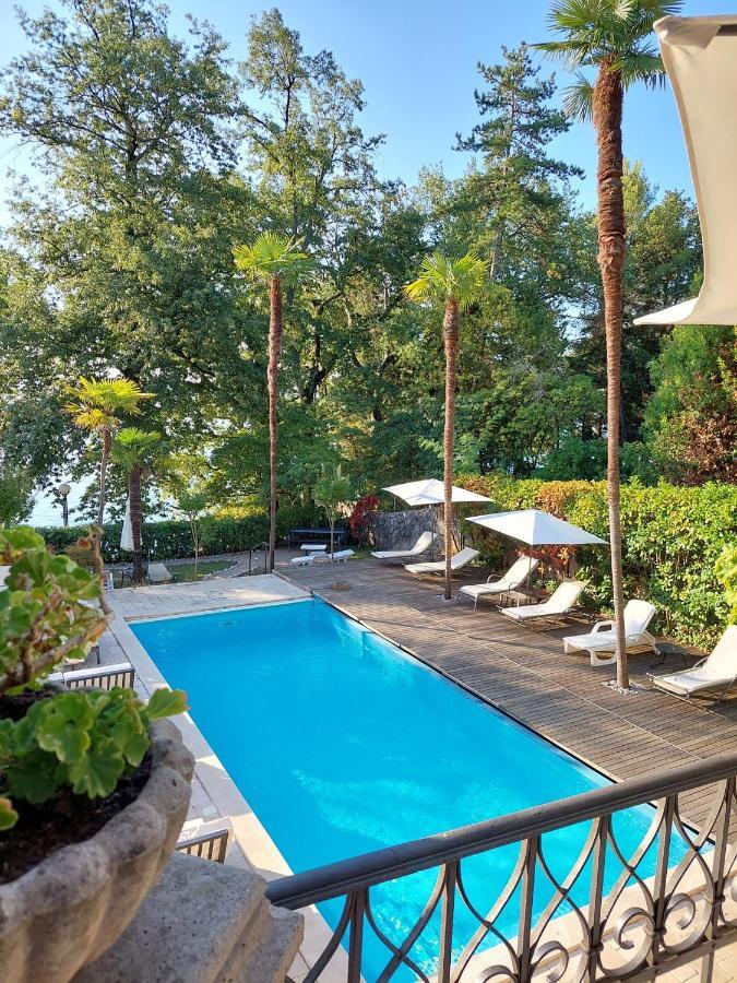 Hotel Villa Astra Laurana Esterno foto