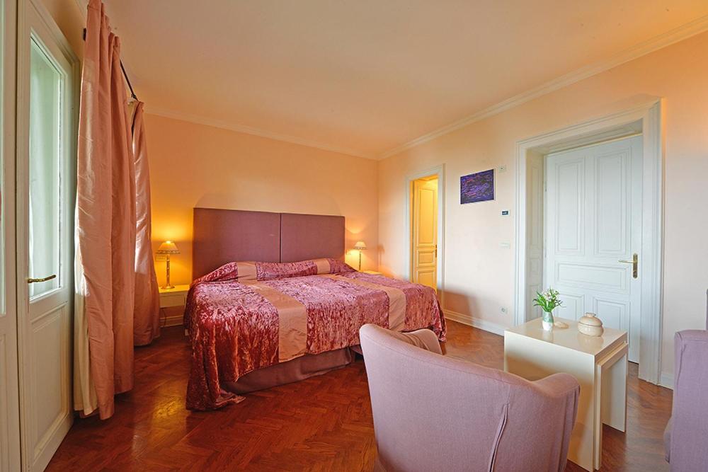 Hotel Villa Astra Laurana Esterno foto