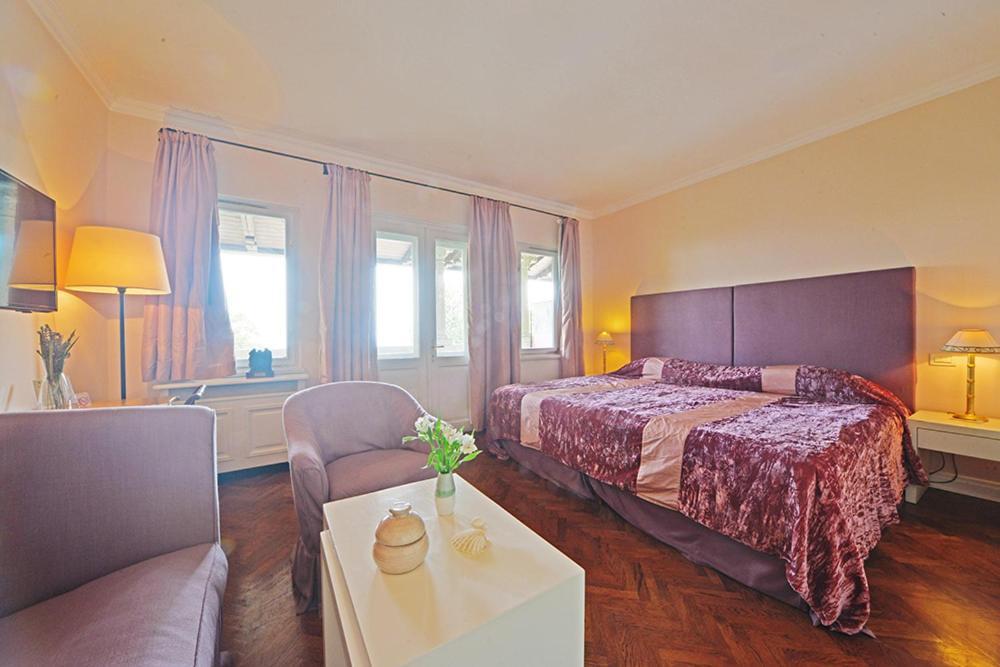 Hotel Villa Astra Laurana Esterno foto