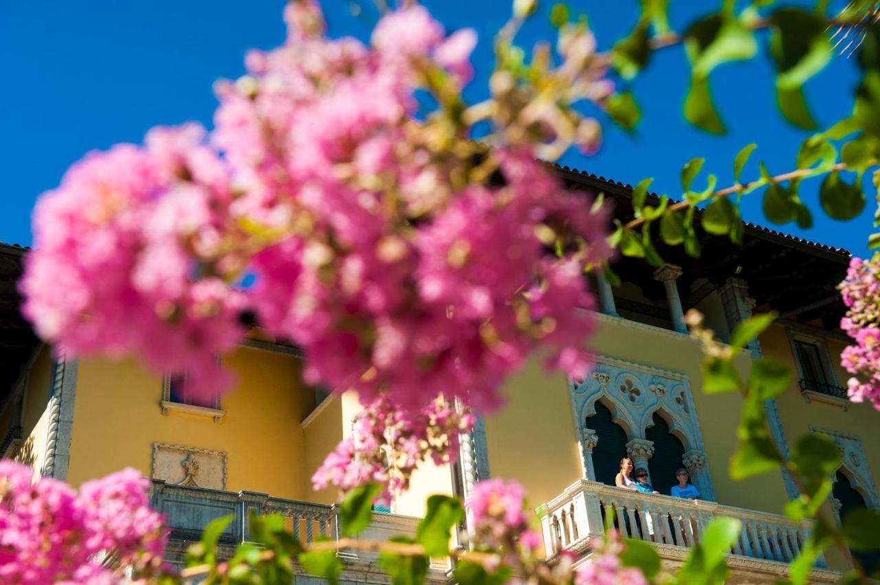Hotel Villa Astra Laurana Esterno foto
