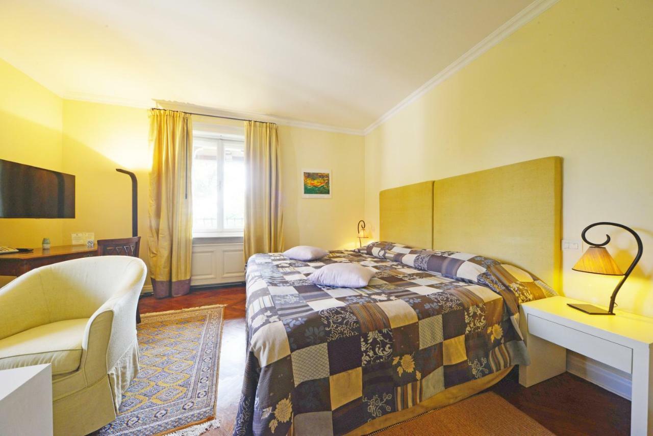 Hotel Villa Astra Laurana Esterno foto